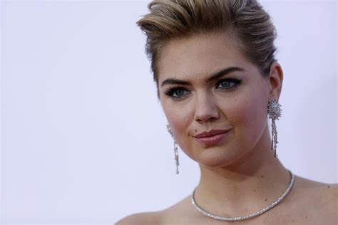 kate upton nude|Kate Upton TheFappening Nude Leaked (28 Photos)